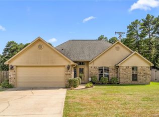 157 Lola Cir, Benton, LA 71006
