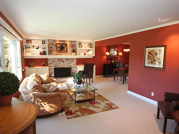 2nd image of 108 Walford Dr