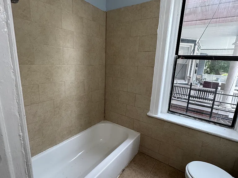 75 Carnegie Ave #3 — Photo 10