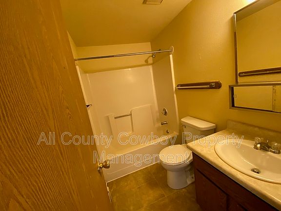 5th image of 3330 Joanna Brunner Dr APT B22