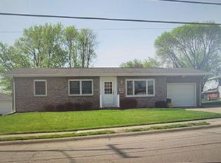 1340 Kane St, Dubuque, IA 52001