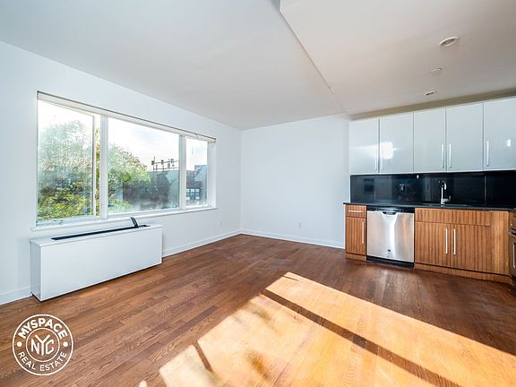 2nd image of 1209 Dekalb Ave #2220X