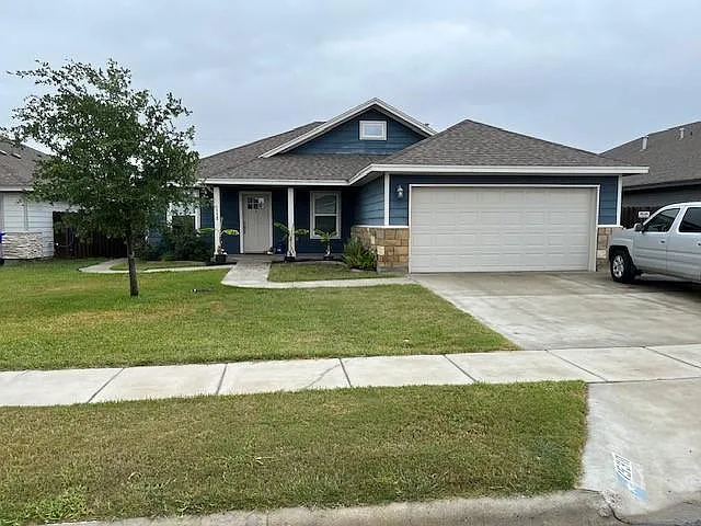 1538 Oak Hill Dr — Photo 1
