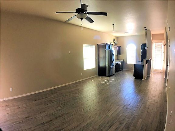 4th image of 14403 Loma Esmeralda Dr
