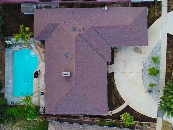 3rd image of 4196 Mount Vernon Dr