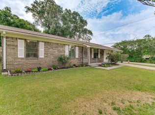 8500 Blue Jay Way, Pensacola, FL 32534