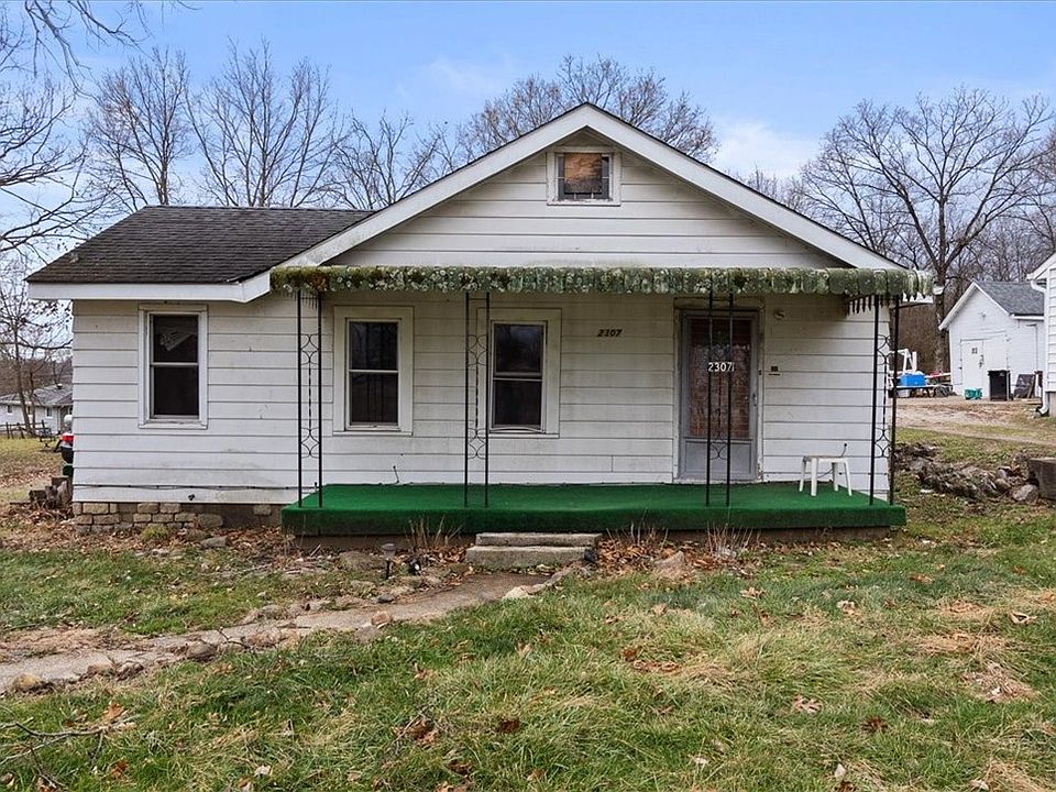 1st image of 2307 Middletown Eaton Rd