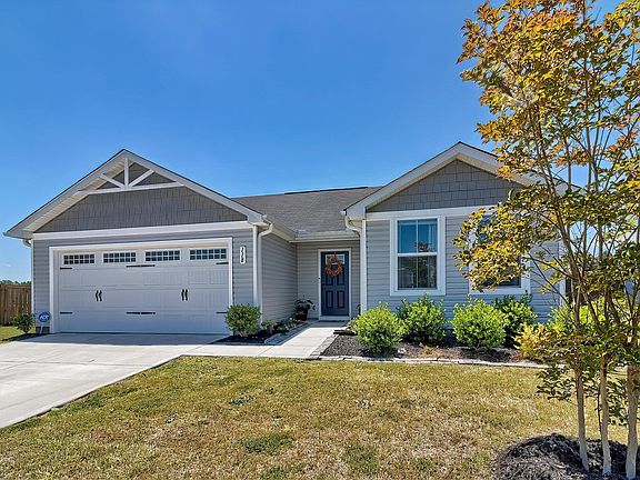 3rd image of 118 Copper Creek Cir
