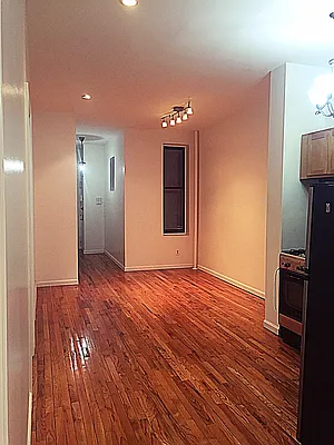 Rented by Elite NY Holdings | media 16