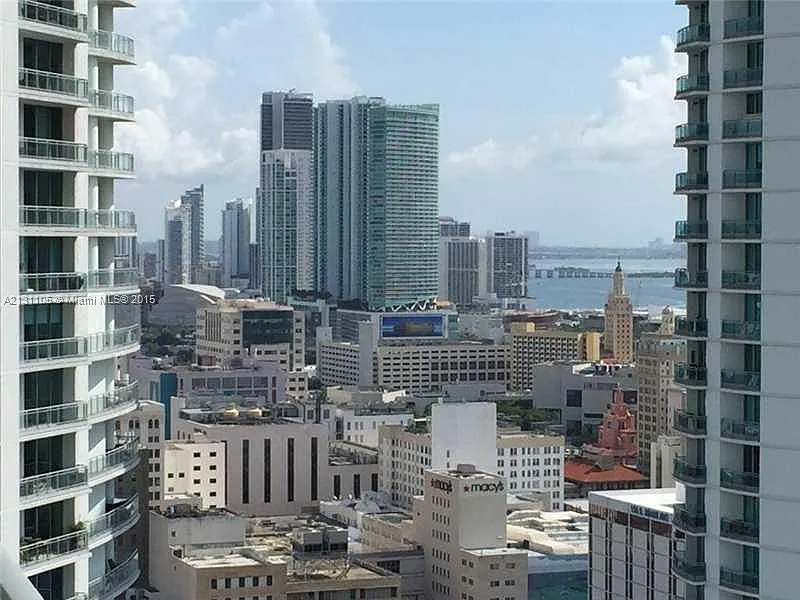 2 bed, 1129 sqft, $3,850 — Photo 4