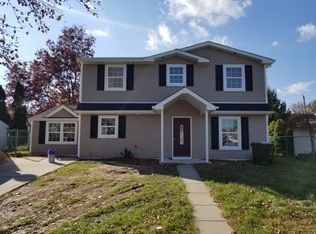 47 Rambler Ln, Levittown, PA 19055