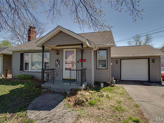 2nd image of 660 Burroughs Ave