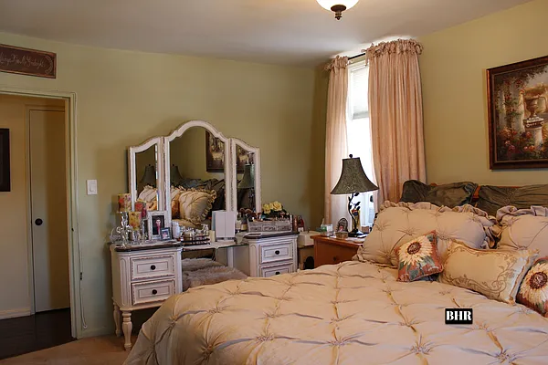 Sold by Bright Horizons Realty | media 31