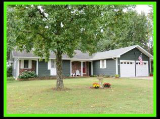 202 S Blair Dr, Stockton, MO 65785
