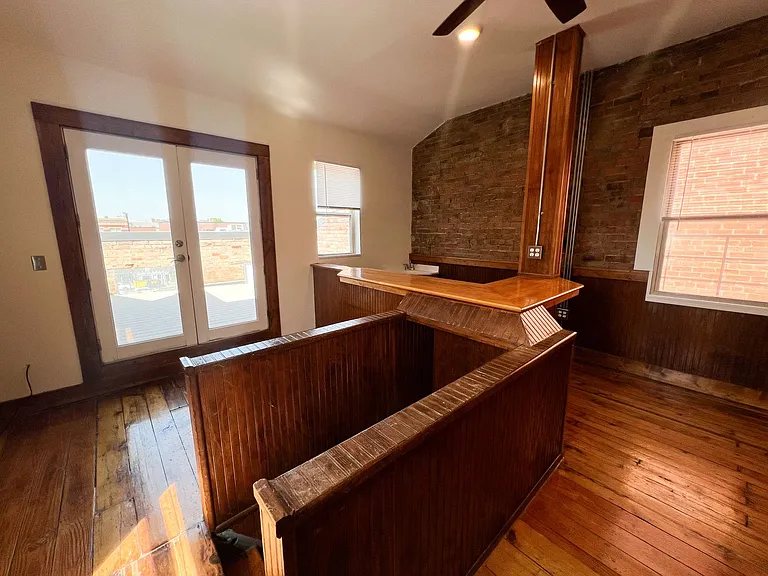 1508 Moore St — Photo 13