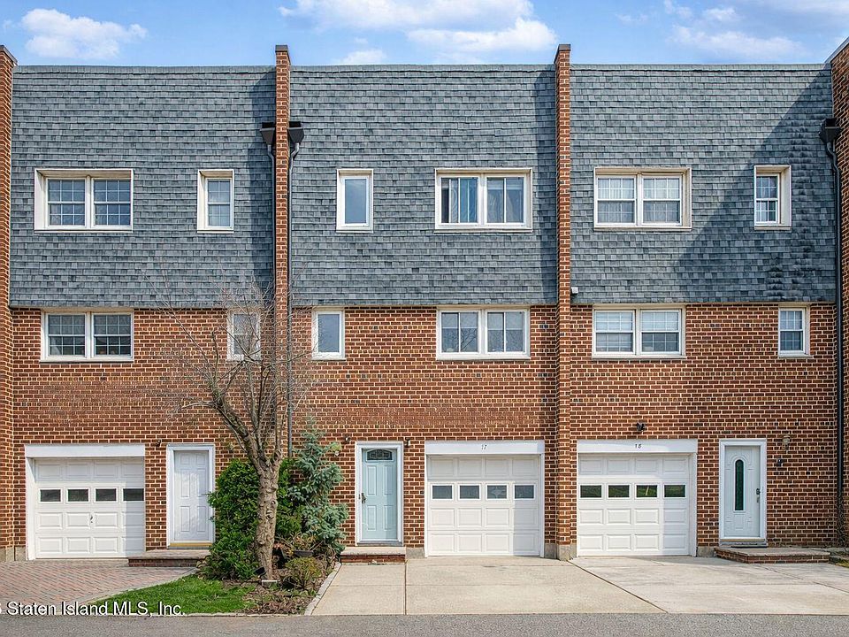 1st image of 17 Yacht Club Cove St #17