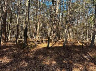 4 Holgar Ln, Hot Springs Village, AR 71909