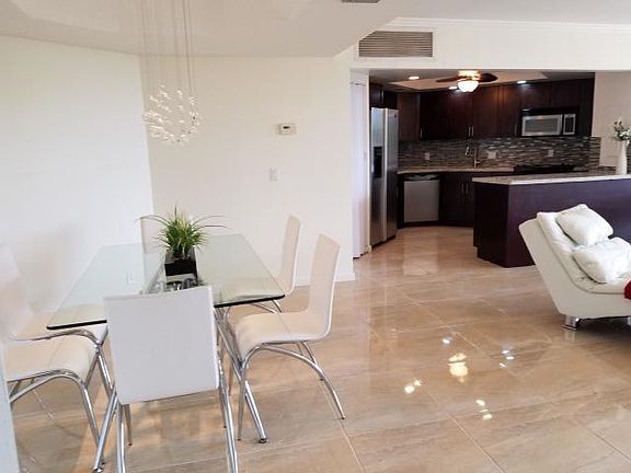3rd image of 3610 S Ocean Blvd APT 201