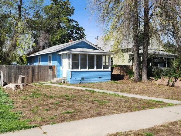 1575 19th Ave, Kingsburg, CA 93631