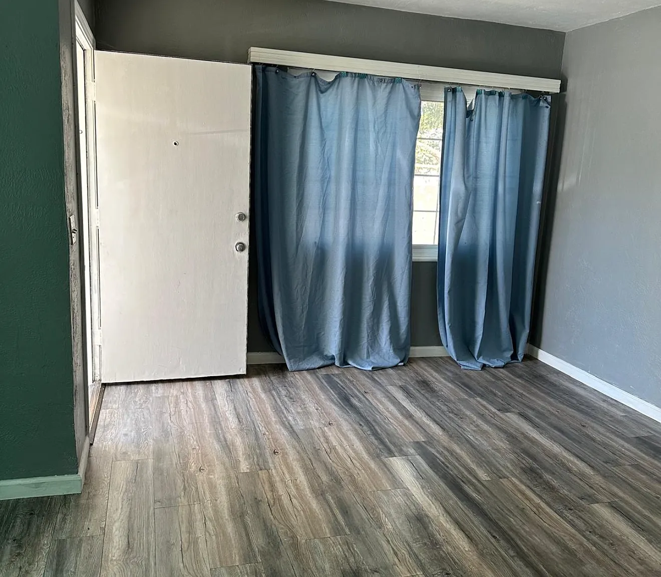244 E Arcade St — Photo 2