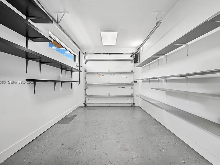 8871 SW 28th St — Photo 37