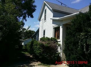 2816 Ezekiel Ave, Zion, IL 60099