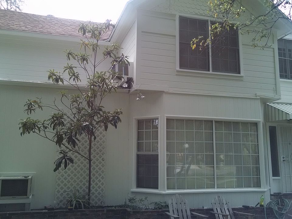 1st image of 202 W Bennett Ave #C