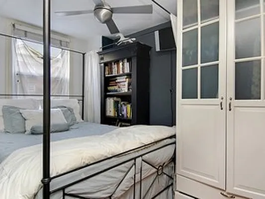 Sold by Corcoran | media 22