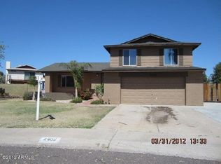 2402 W Calavar Rd, Phoenix, AZ 85023