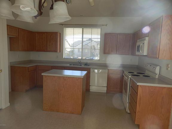 4th image of 7938 E Thistle Dr