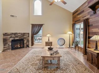 518 E Kerry Ln, Phoenix, AZ 85024