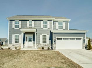920 Skylark Ln, Deforest, WI 53532