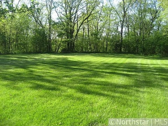 4th image of 32 Woodridge Cir
