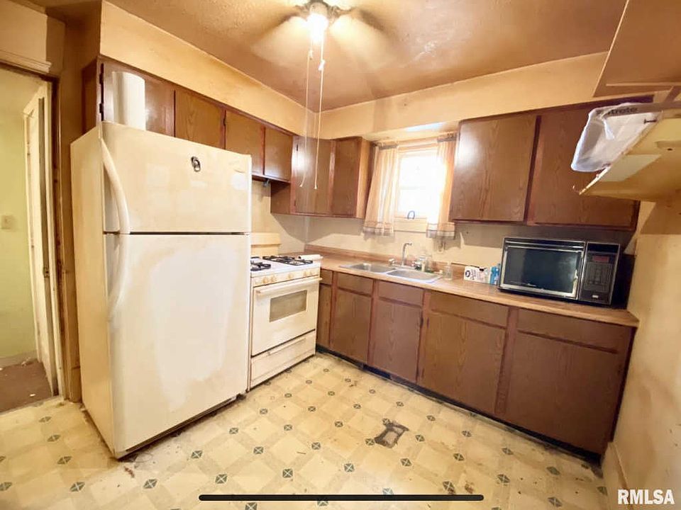 2nd image of 535 Homestead Ave