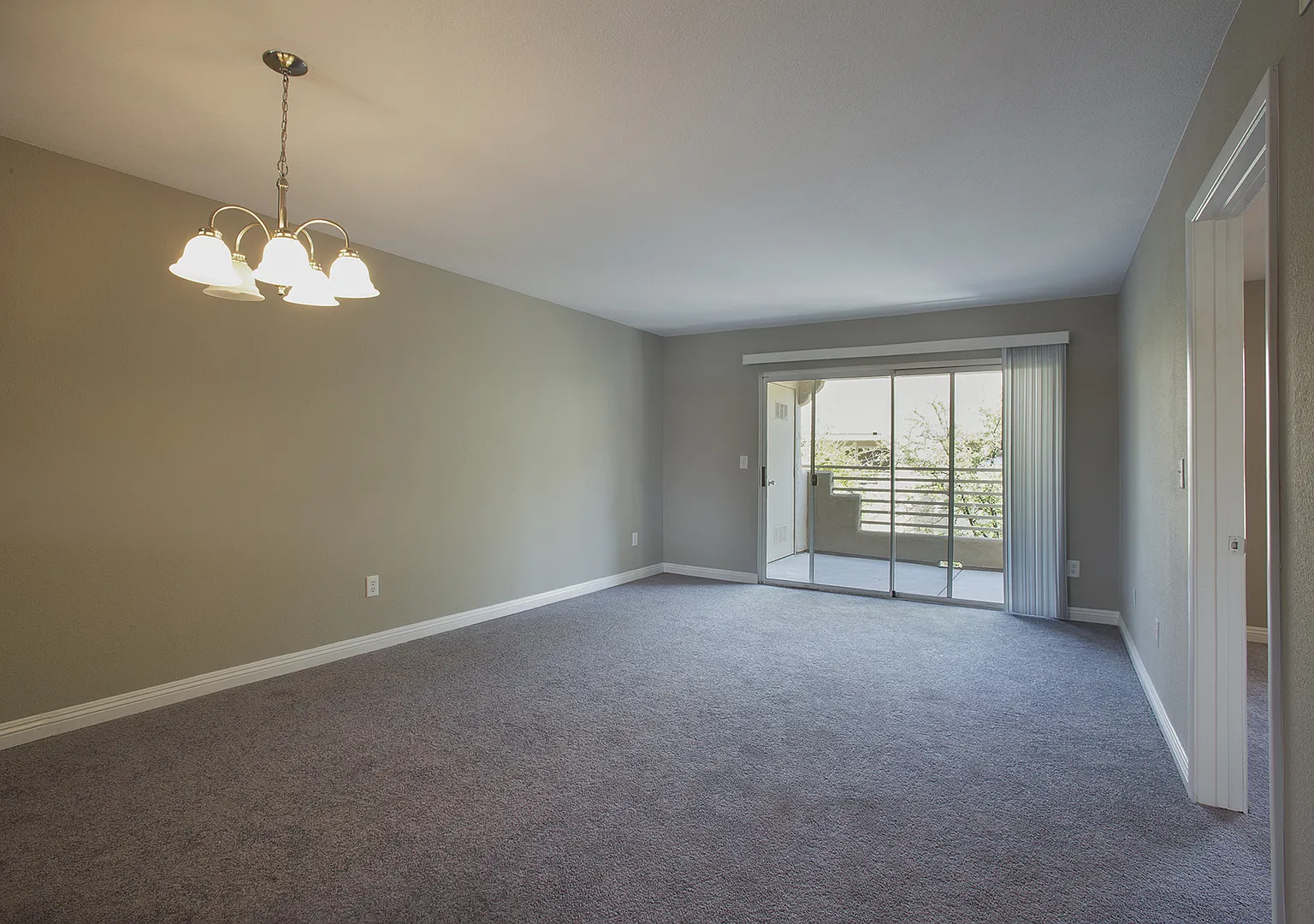 Summerlin - 2 Bedroom 2 Bath Gated 2nd Floor Condo — Photo 1