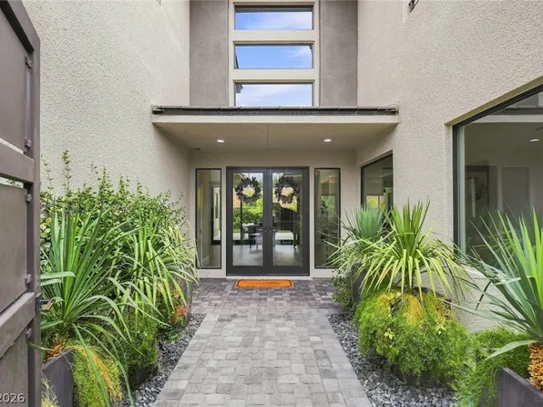 1 Moonfire Dr, Summerlin, NV 89135