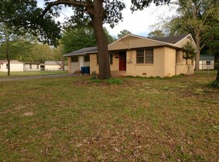 405 Laurel Rd, Athens, TX 75751