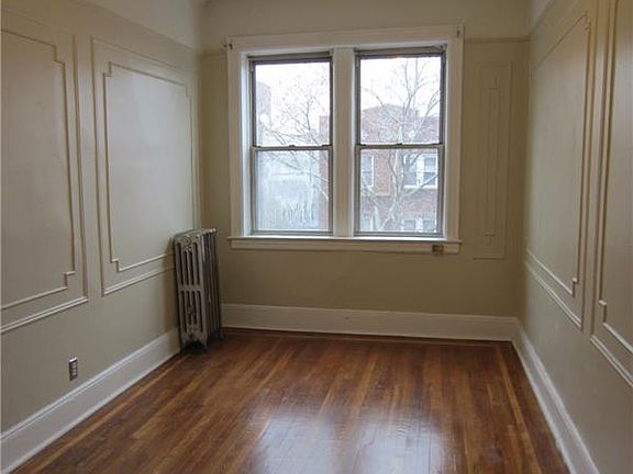 3rd image of 4743 43rd St APT 3F