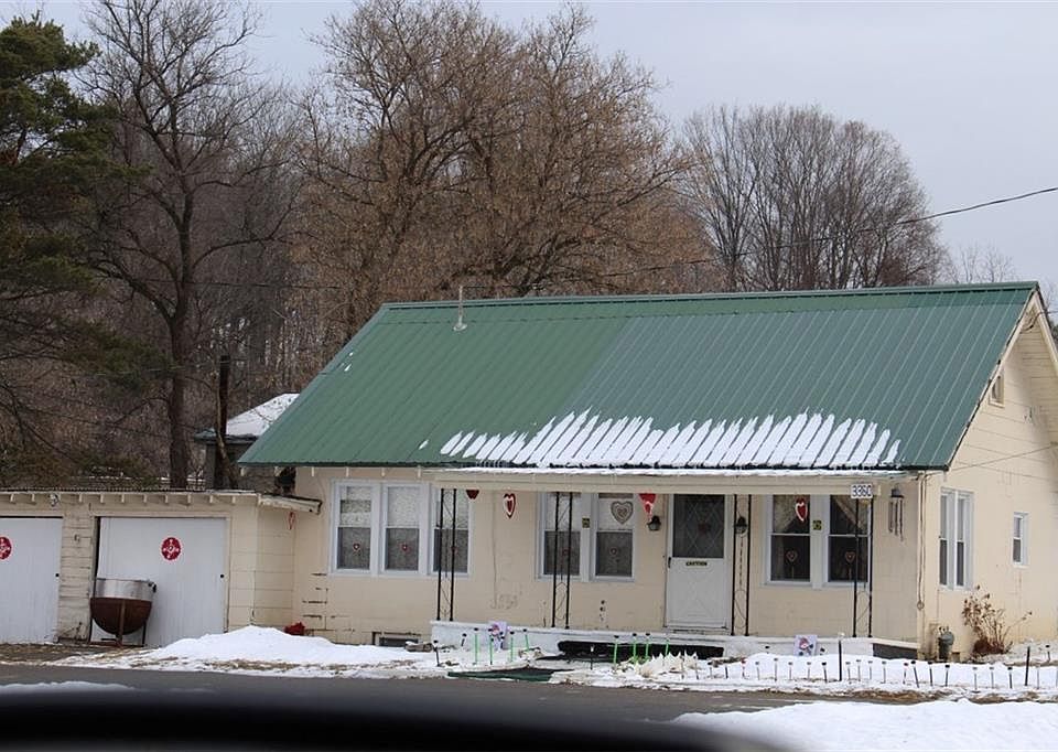 1st image of 3360 Peet Ave