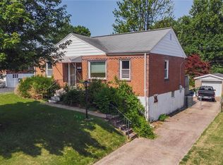 9841 Huntingdon Ln, Saint Louis, MO
