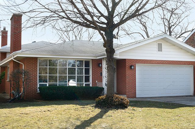 1st image of 605 S Brainard Ave