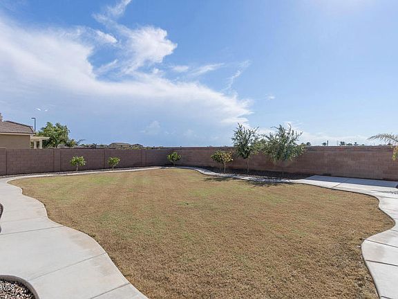 5th image of 4010 S Crosscreek Cir
