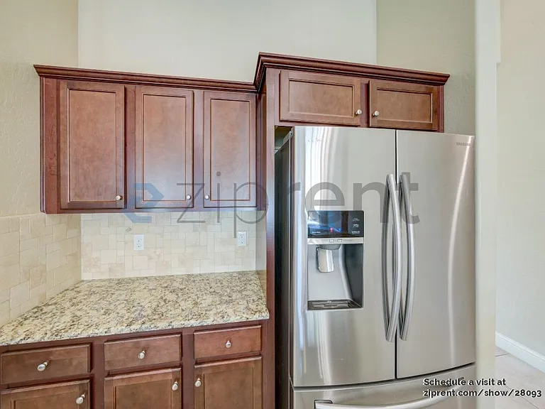 4780 Barclay Way — Photo 10
