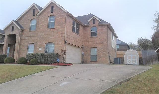 1st image of 6332 Lakeside Dr