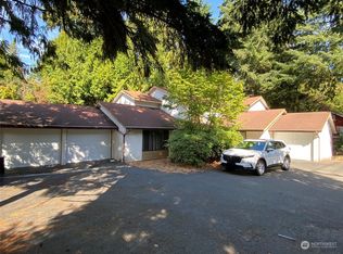 1104 NE 145th St, Seattle, WA 98155