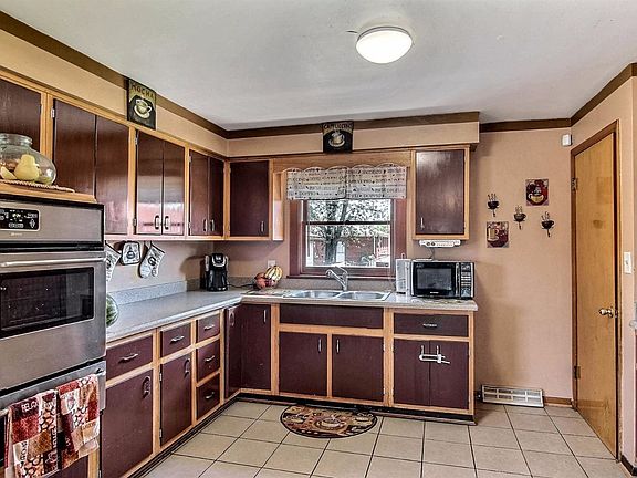 2nd image of 6815 New Jersey Ave