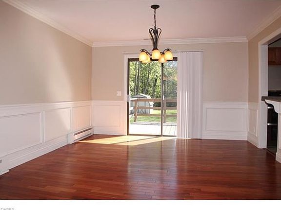 3rd image of 8599 Prescott Dr
