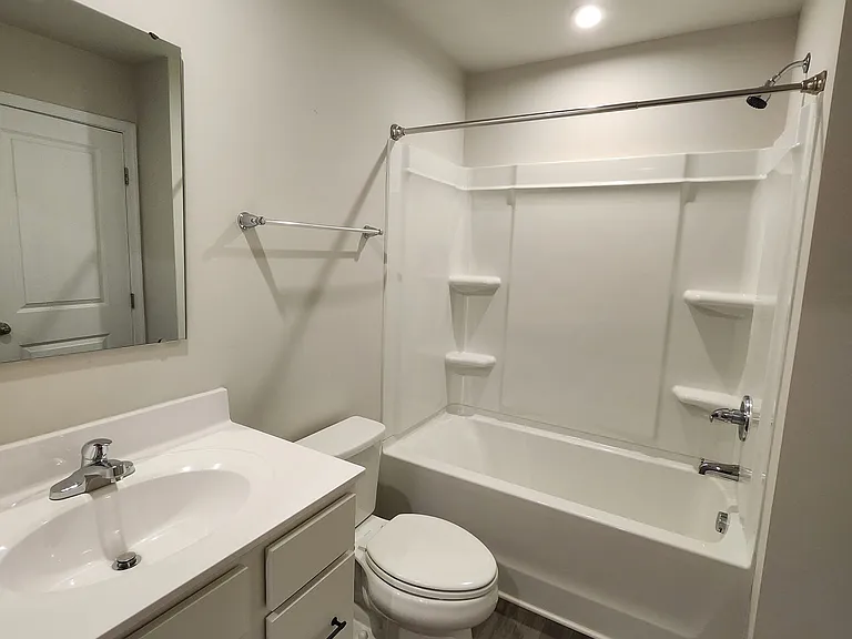 116 Forthside Way #116 — Photo 9