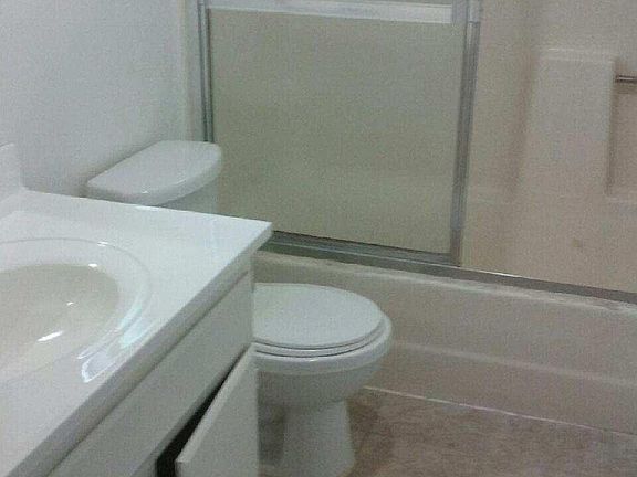 3rd image of 6941 Morella Ave #1
