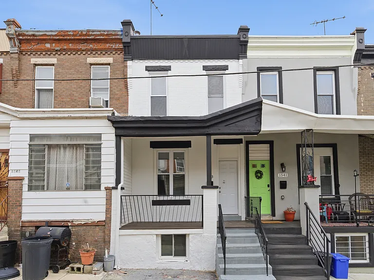 1543 N Myrtlewood St — Photo 14
